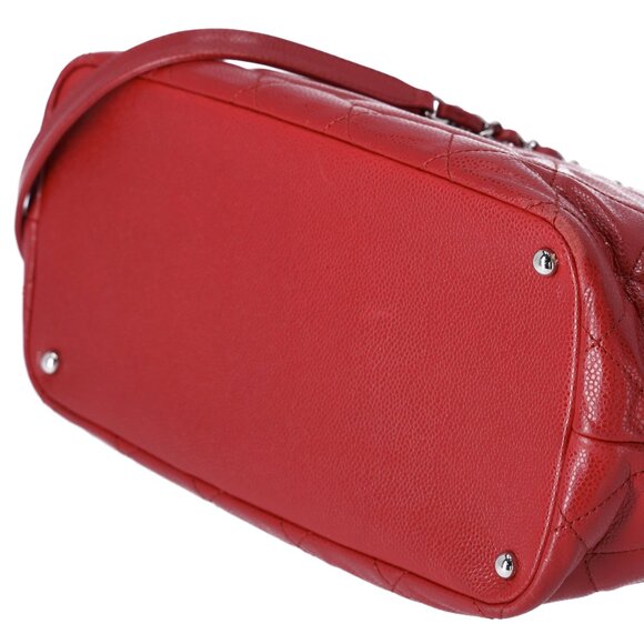 Chanel Classic Caviar Quilted Timeless CC Soft Tote Red - Picture 9 of 14